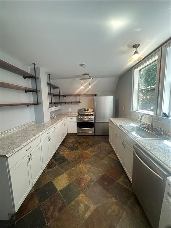 14 Bartlett Avenue photo 17