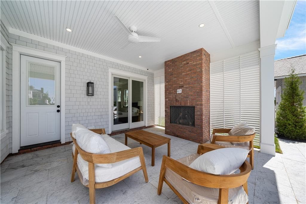 811 Ocean Road photo 21