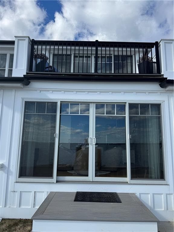 Single Family Residence at 395 Park Avenue, Portsmouth, photo 22 of 26