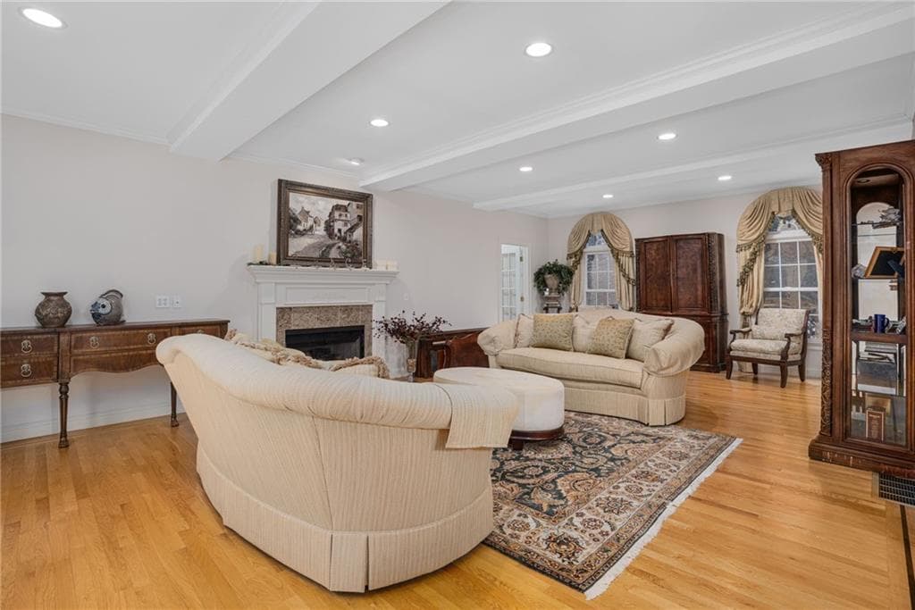 Single Family Residence at 20 Bailey Boulevard, East Greenwich, photo 6 of 47