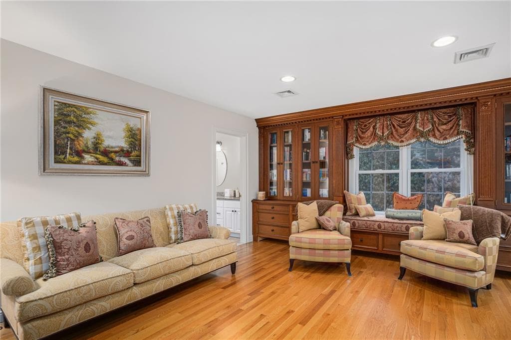 Single Family Residence at 20 Bailey Boulevard, East Greenwich, photo 24 of 47