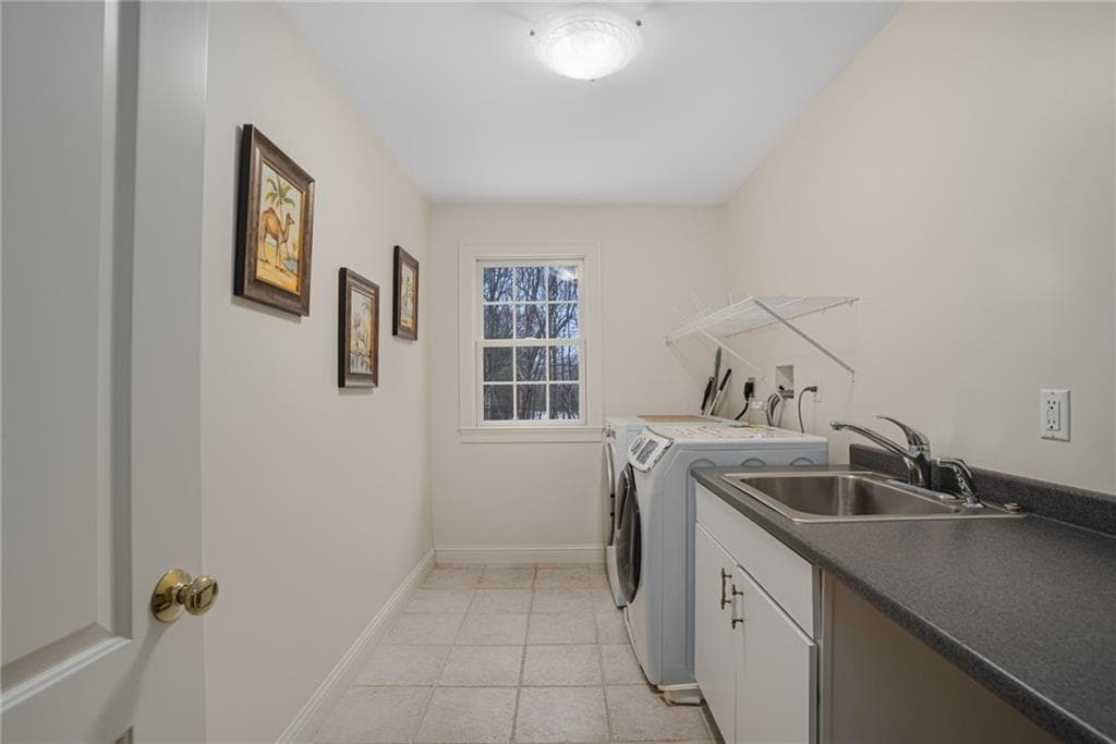 Single Family Residence at 20 Bailey Boulevard, East Greenwich, photo 29 of 47