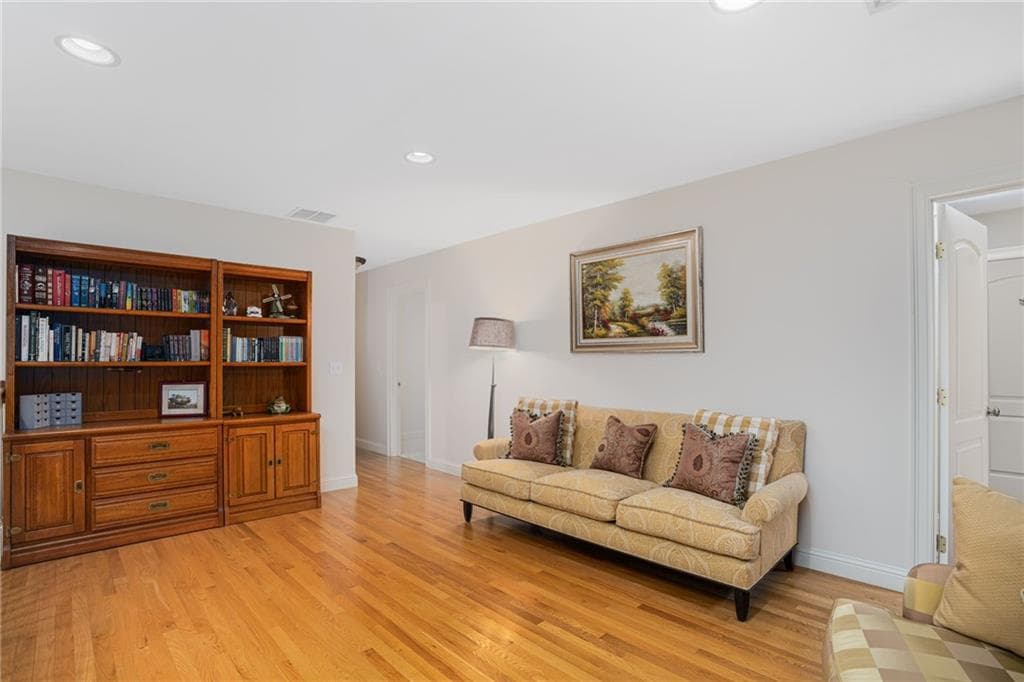 Single Family Residence at 20 Bailey Boulevard, East Greenwich, photo 21 of 47
