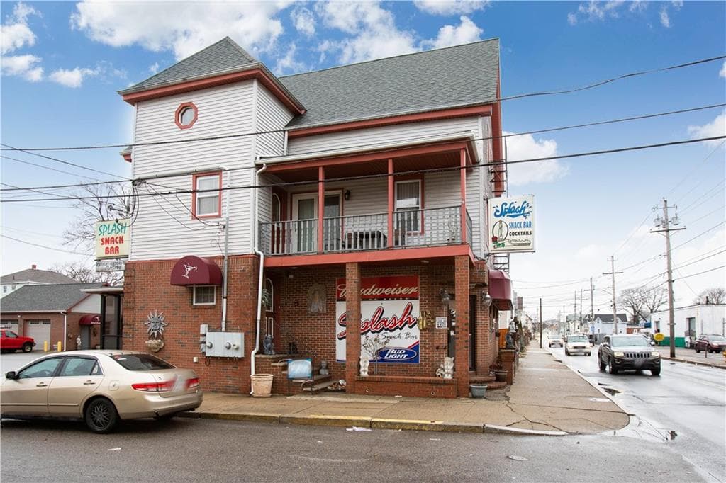 Multi Family at 546 Lonsdale Avenue, Central Falls, photo 5 of 43