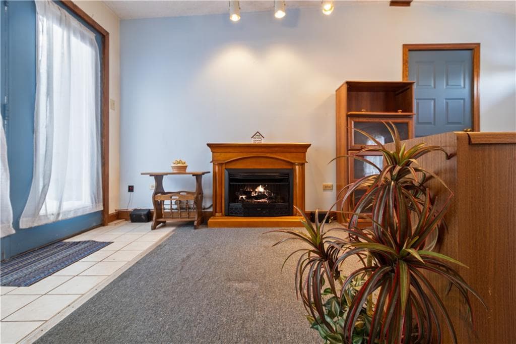 Single Family Residence at 885 Eddie Dowling Highway, North Smithfield, photo 18 of 24