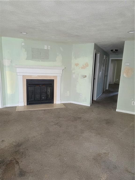 Condominium at 38 Stone Trail UNIT D, North Providence, photo 6 of 10