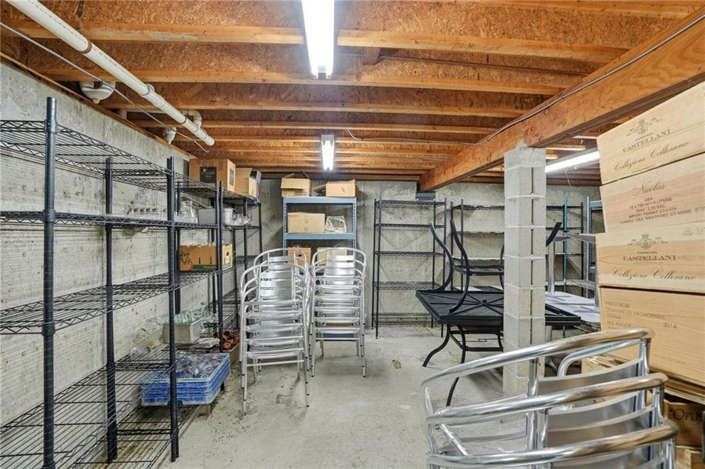 Commercial at 332 Farnum Pike, Smithfield, photo 31 of 43