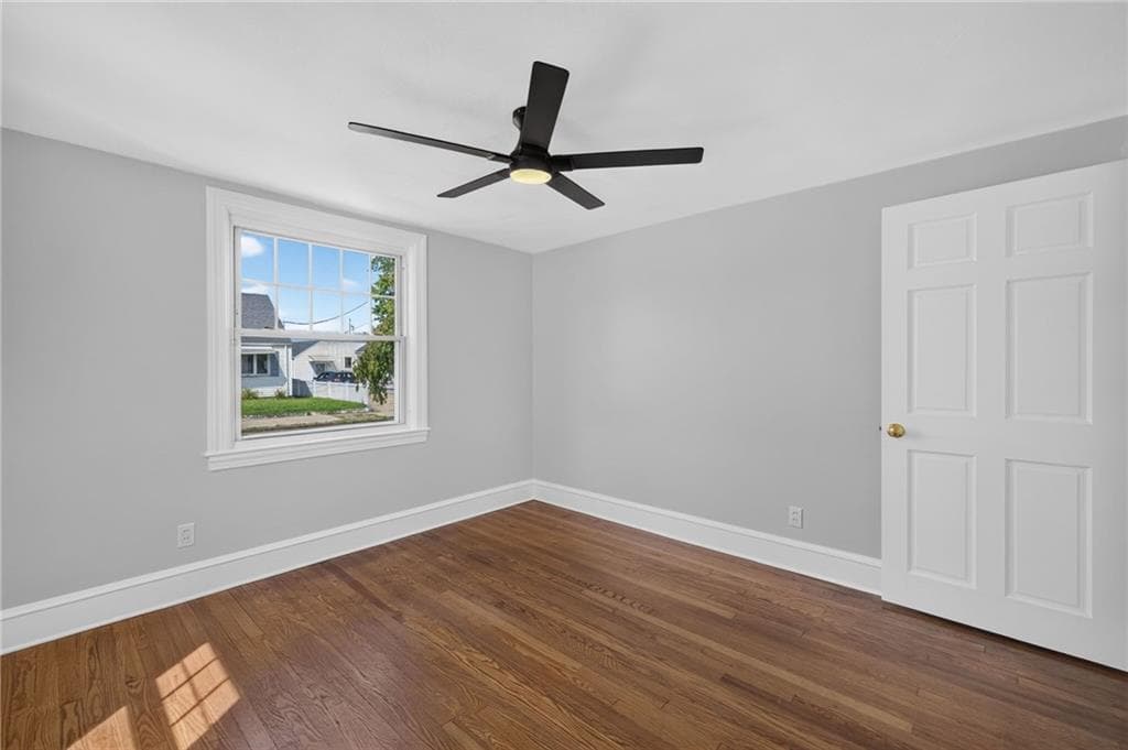 122 Dewey Avenue photo 26
