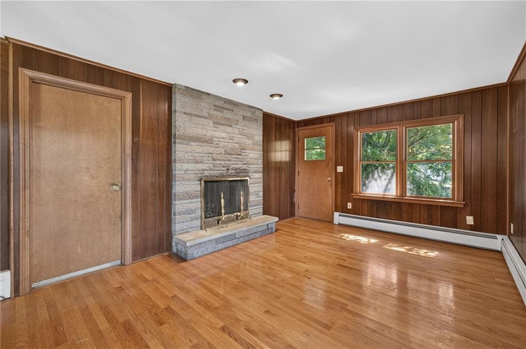 Single Family Residence at 133 Cole Street, Seekonk, photo 7 of 47