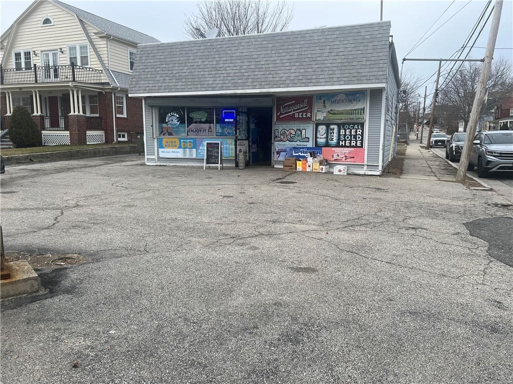 Commercial at 969 Smith Street, Providence, photo 2 of 8