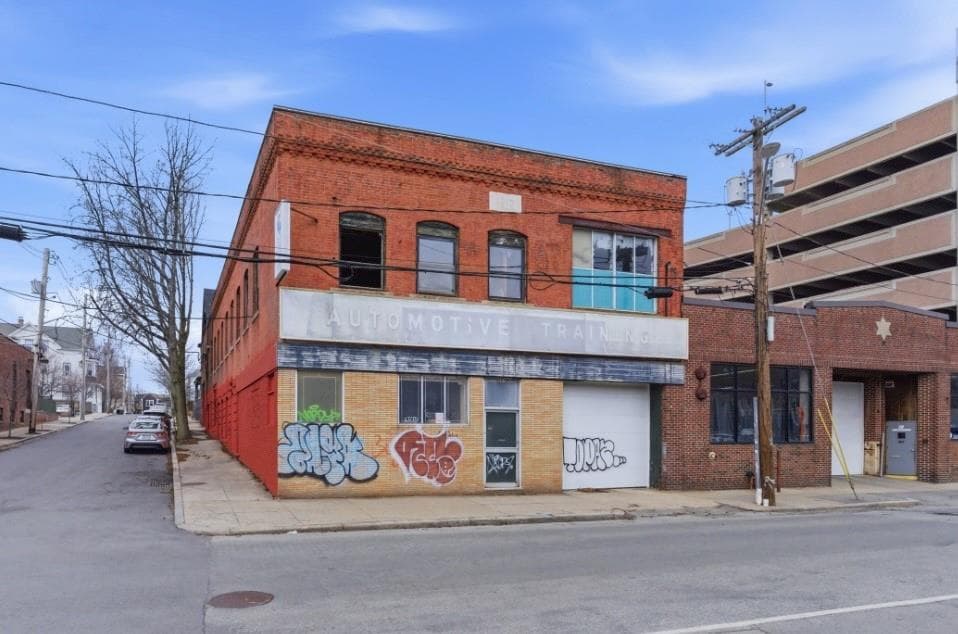 361 West Fountain Street