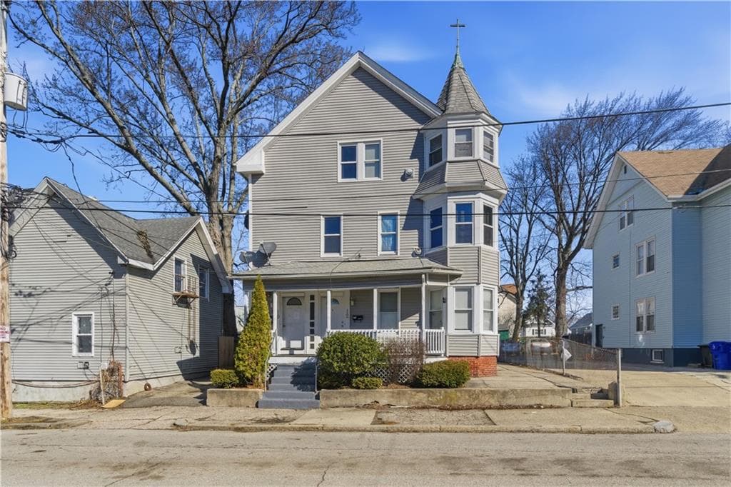 10 Clark Avenue