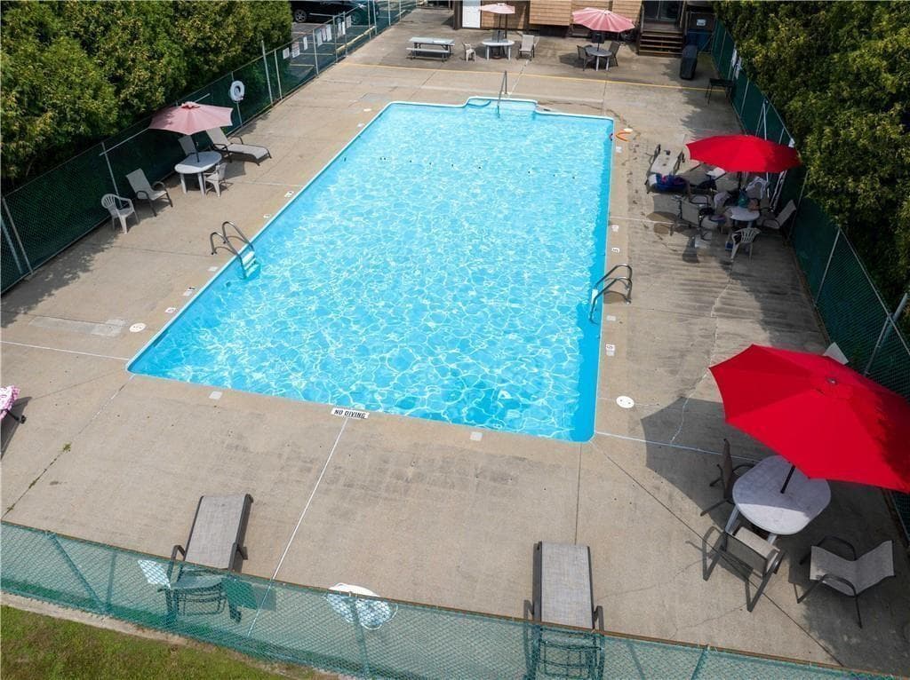 Condominium at 510 Child Street UNIT 105B, Warren, photo 3 of 28