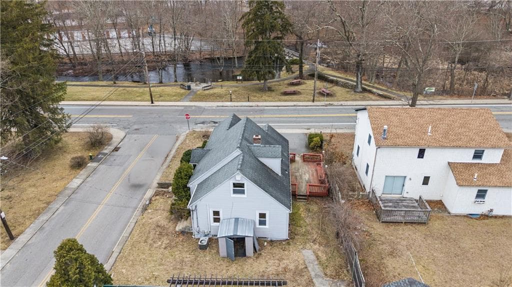 Single Family Residence at 2 Whitman Street, Smithfield, photo 5 of 30