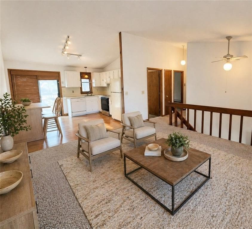 3 Lakeview Drive photo 36