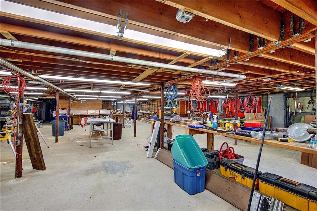 Commercial at 628 Metacom Avenue, Warren, photo 13 of 46