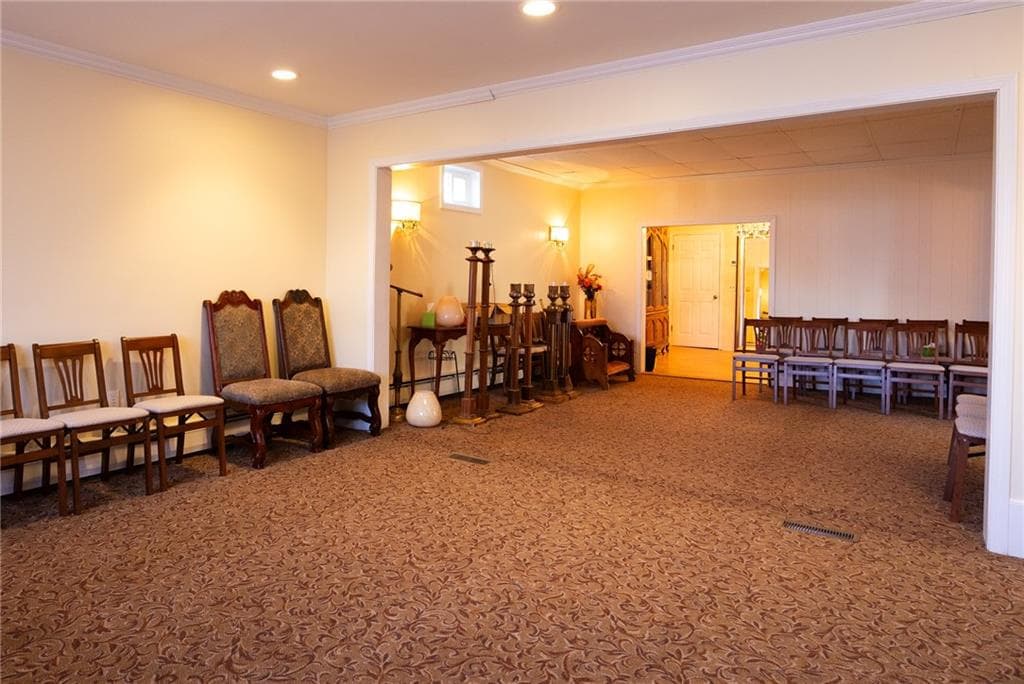 185 Spring Street photo 6