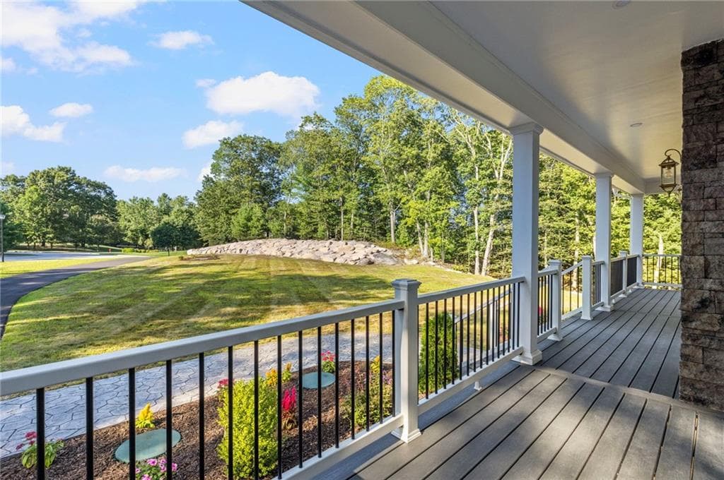35 Beech Crest Road photo 50