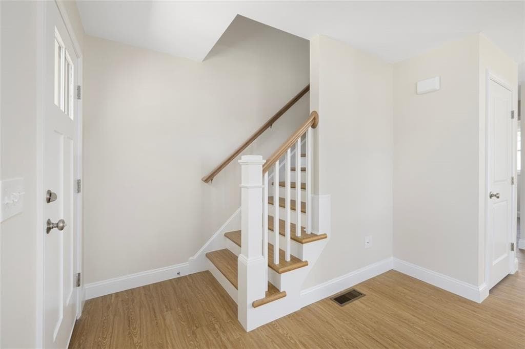 19 Wood Street UNIT A photo 14