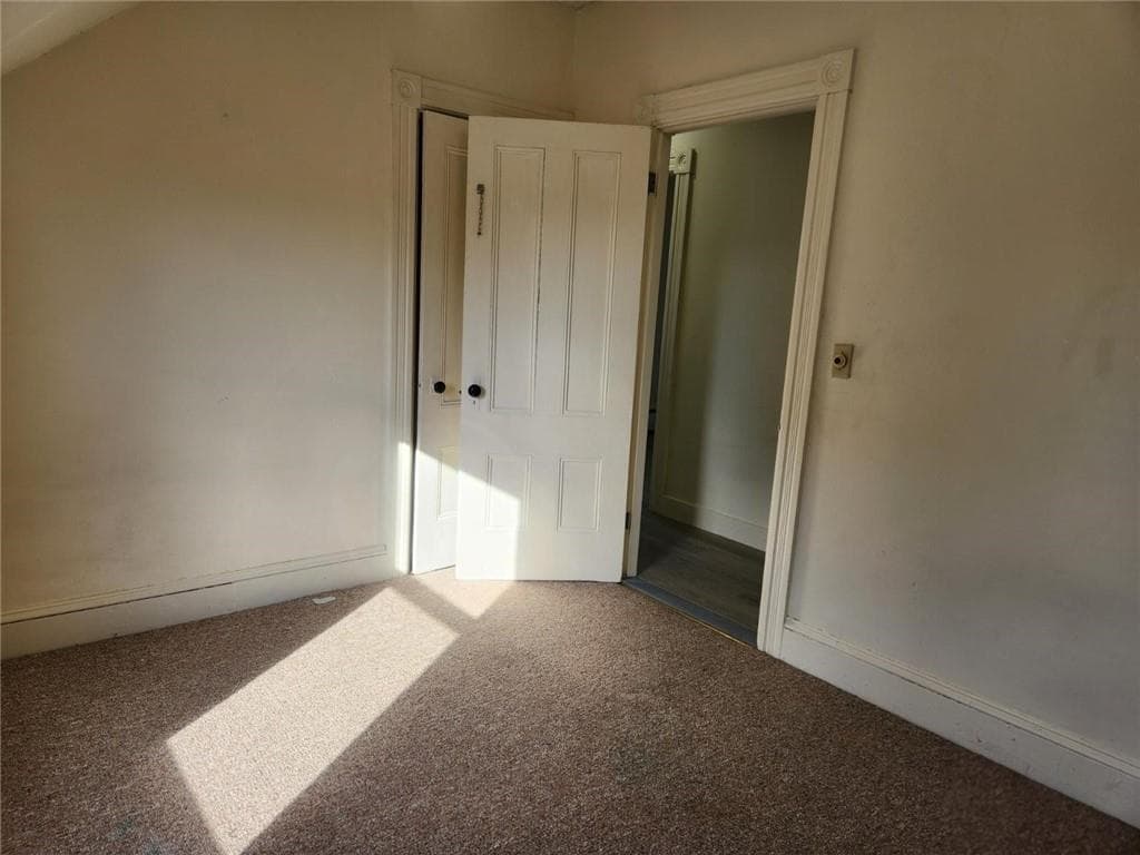 164 Morris Avenue photo 24