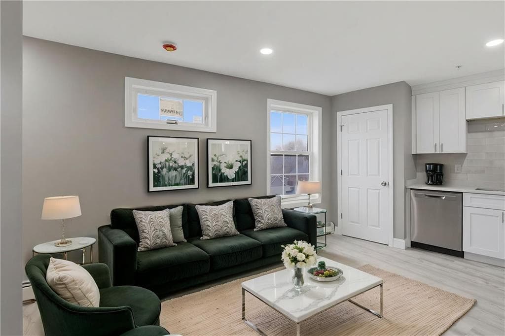 241 Pocasset Avenue photo 29