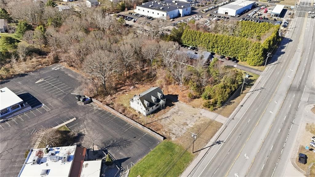 Single Family Residence at 263 Post Road, Westerly, photo 18 of 29