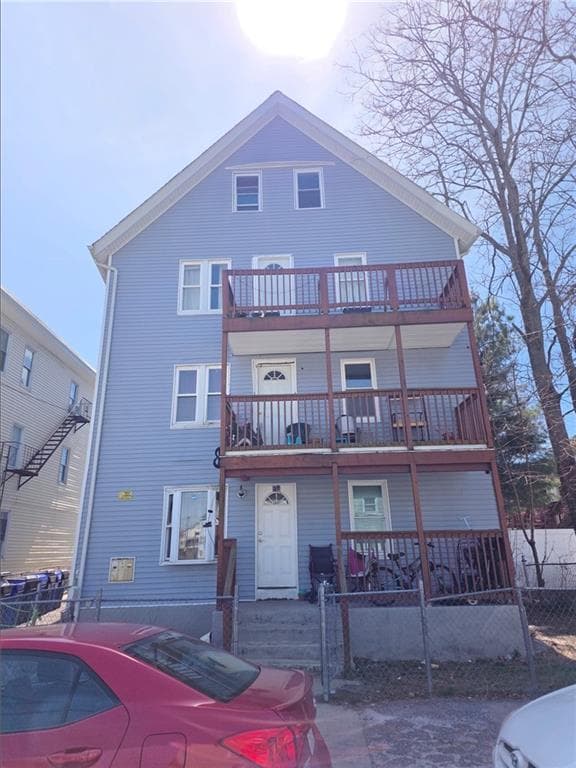 156 Lincoln Avenue
