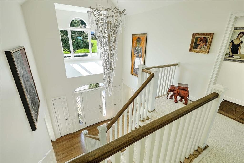 Single Family Residence at 105 Heidi Drive, Portsmouth, photo 41 of 48