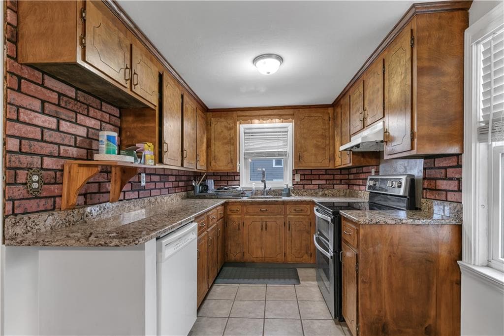 204 Talcott Street photo 14