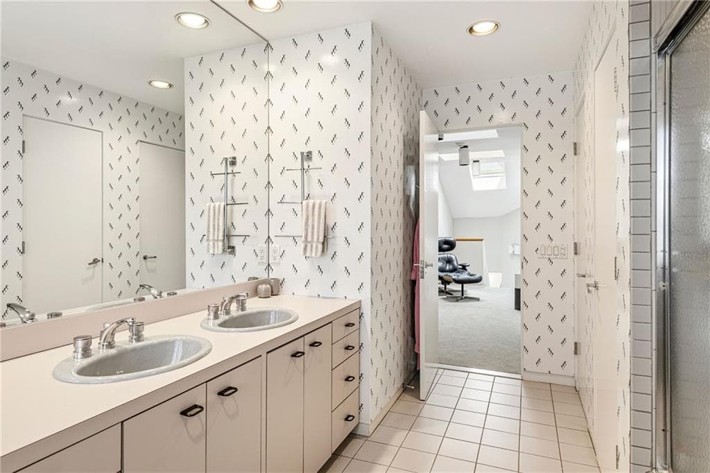 125 Woodruff Avenue photo 28