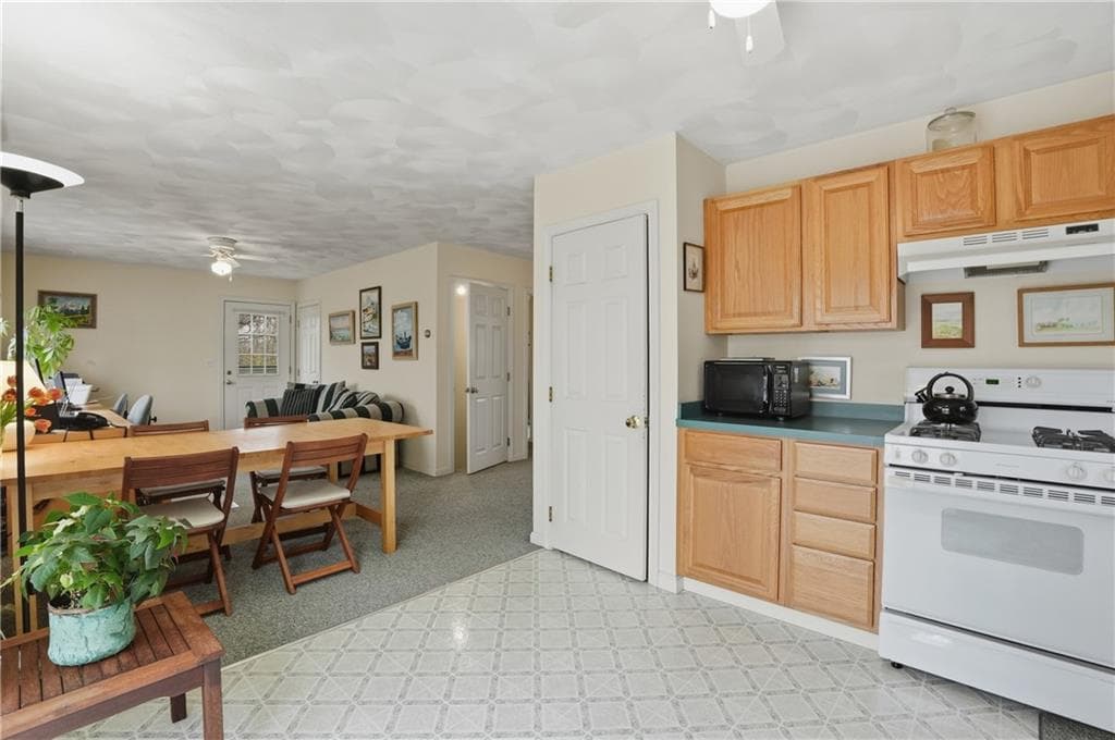 140 Beacon Park Drive photo 15