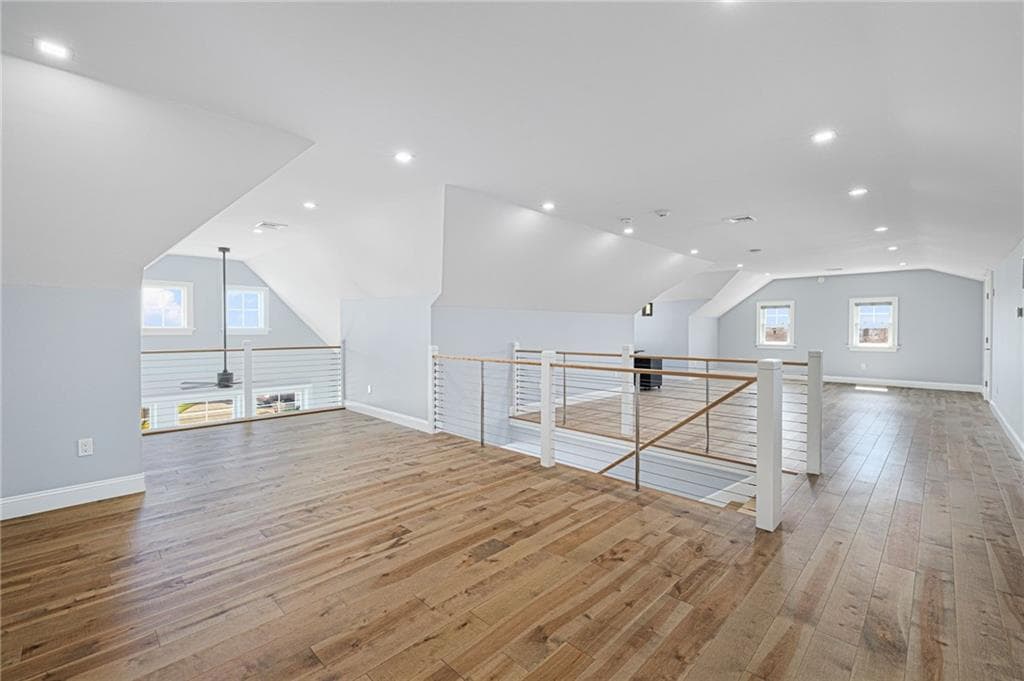 1046 Ocean Road photo 48