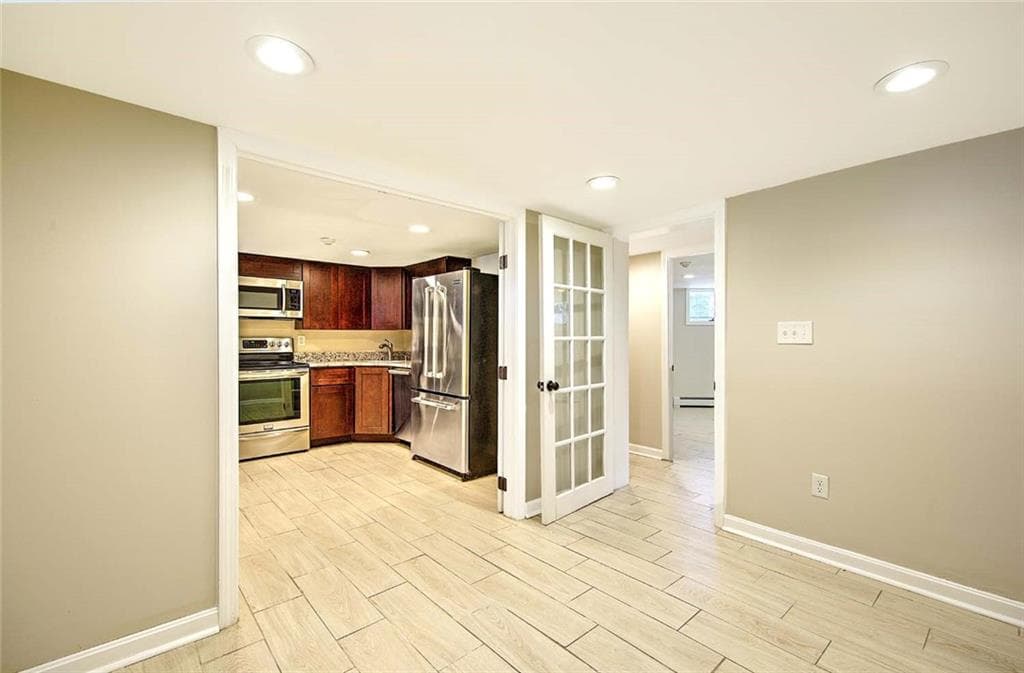 80 Pitman Street UNIT 4 photo 20