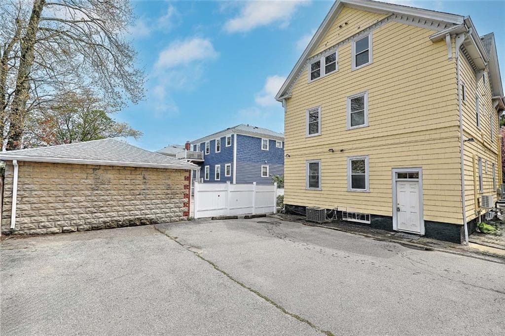80 Pitman Street UNIT 4 photo 29