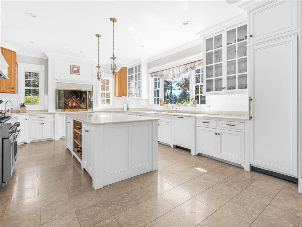 116 Nayatt Road photo 12