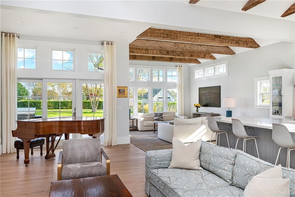 424 Third Beach Road photo 14