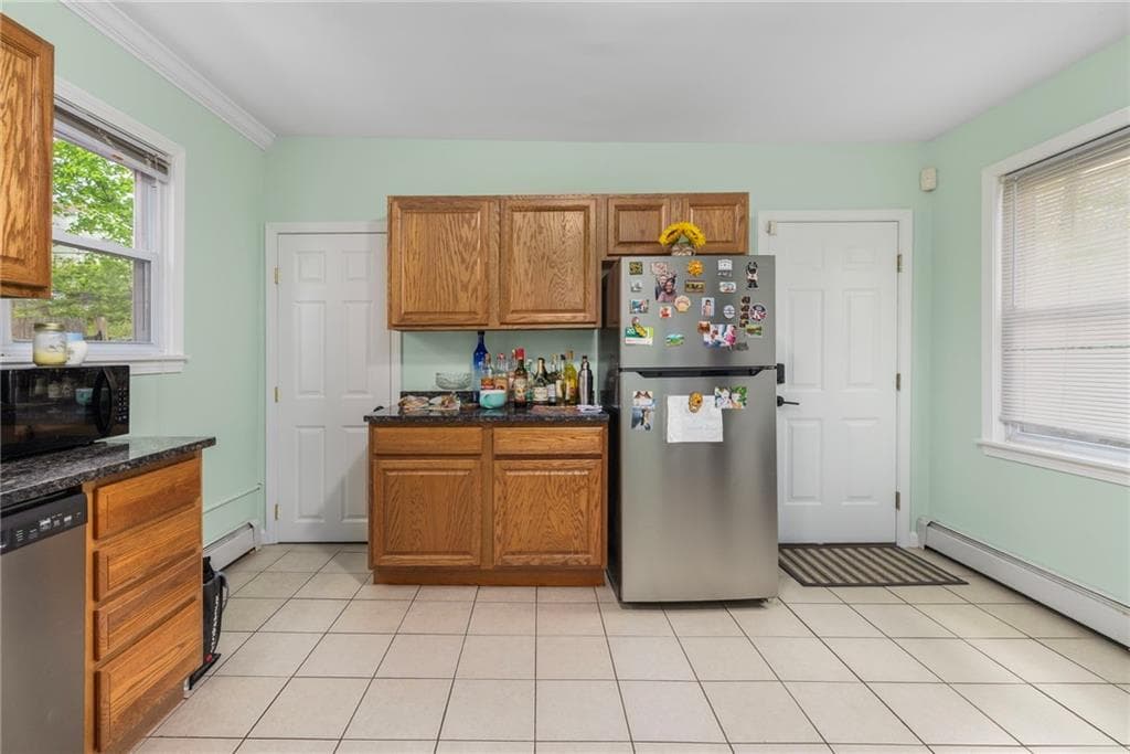 Multi Family at 89 Knowles Street, Providence, photo 17 of 46