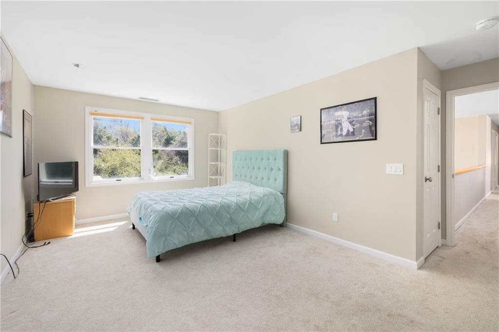 Single Family Residence at 110 Osprey Drive, East Greenwich, photo 23 of 44
