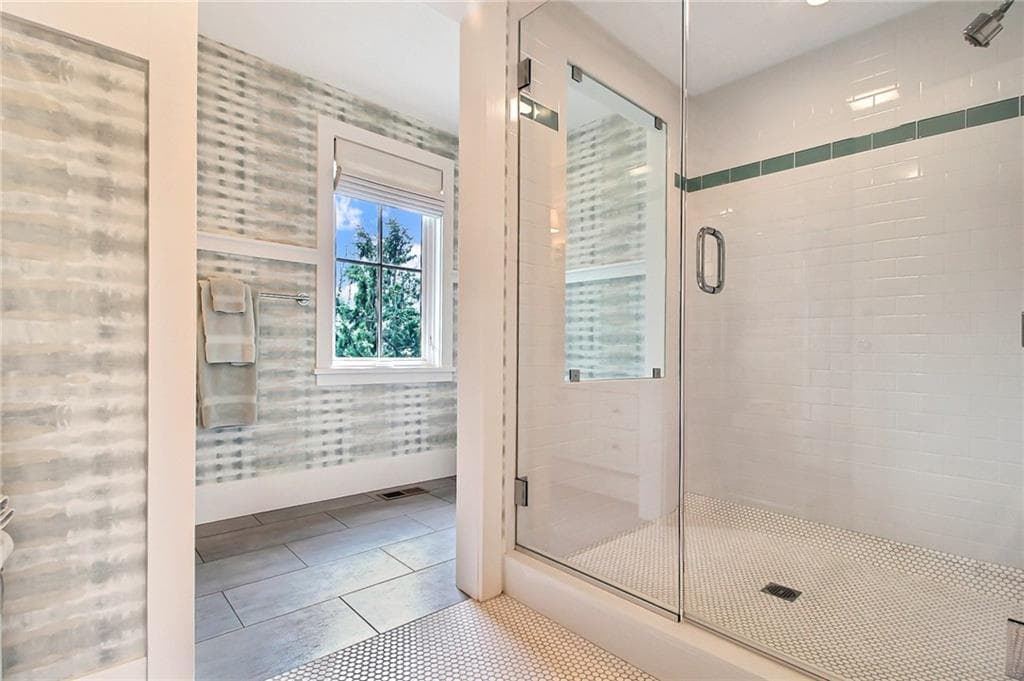 111 Avondale Road photo 16