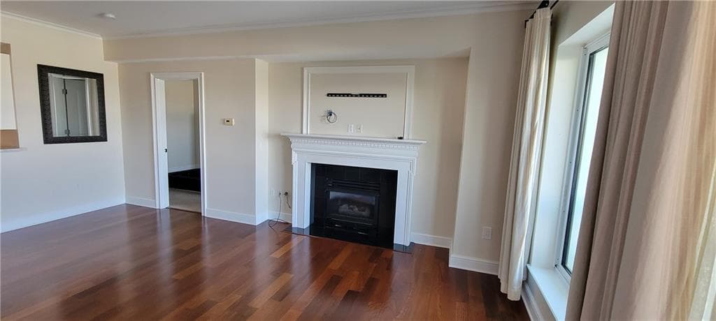 1 Tower Drive UNIT 303 photo 2