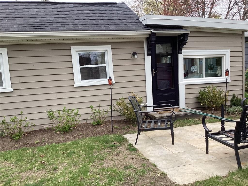 135 Namquid Drive photo 3