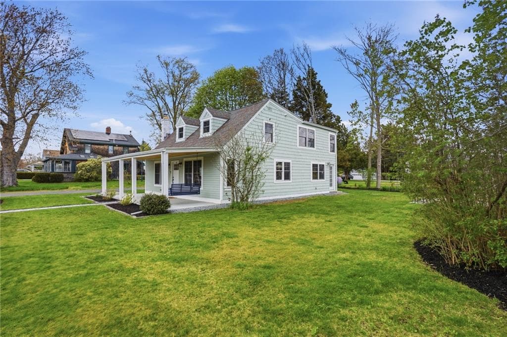 Single Family Residence at 8 Emery Road, Warren, photo 23 of 24