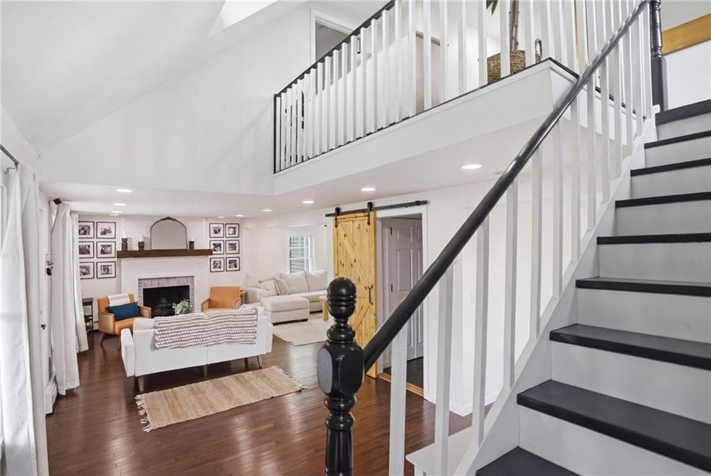 Single Family Residence at 8 Emery Road, Warren, photo 13 of 24
