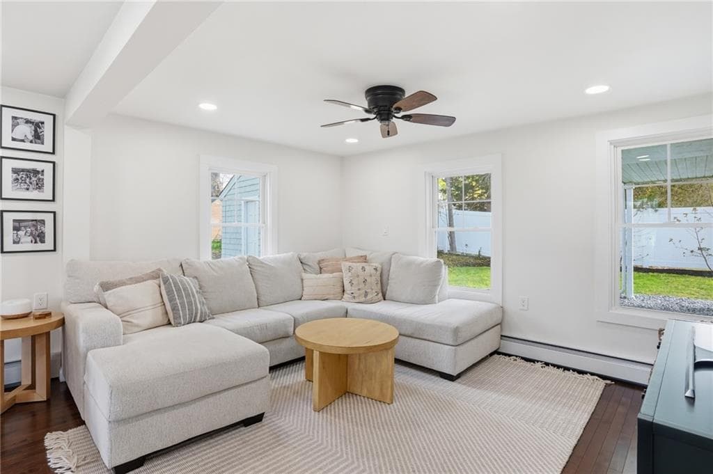 Single Family Residence at 8 Emery Road, Warren, photo 7 of 24