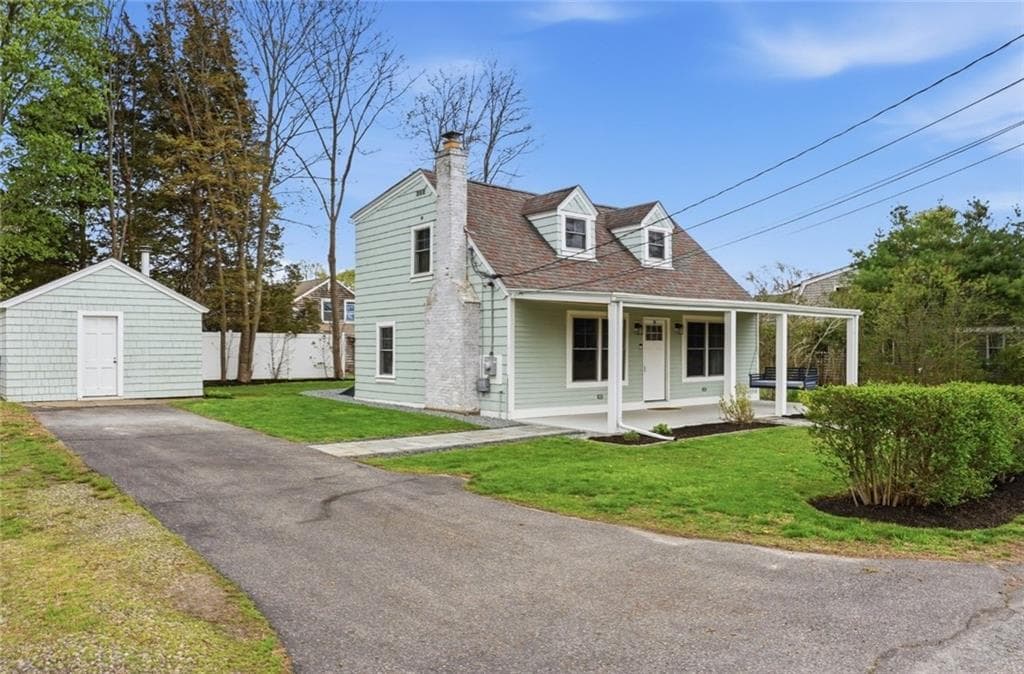 Single Family Residence at 8 Emery Road, Warren, photo 21 of 24