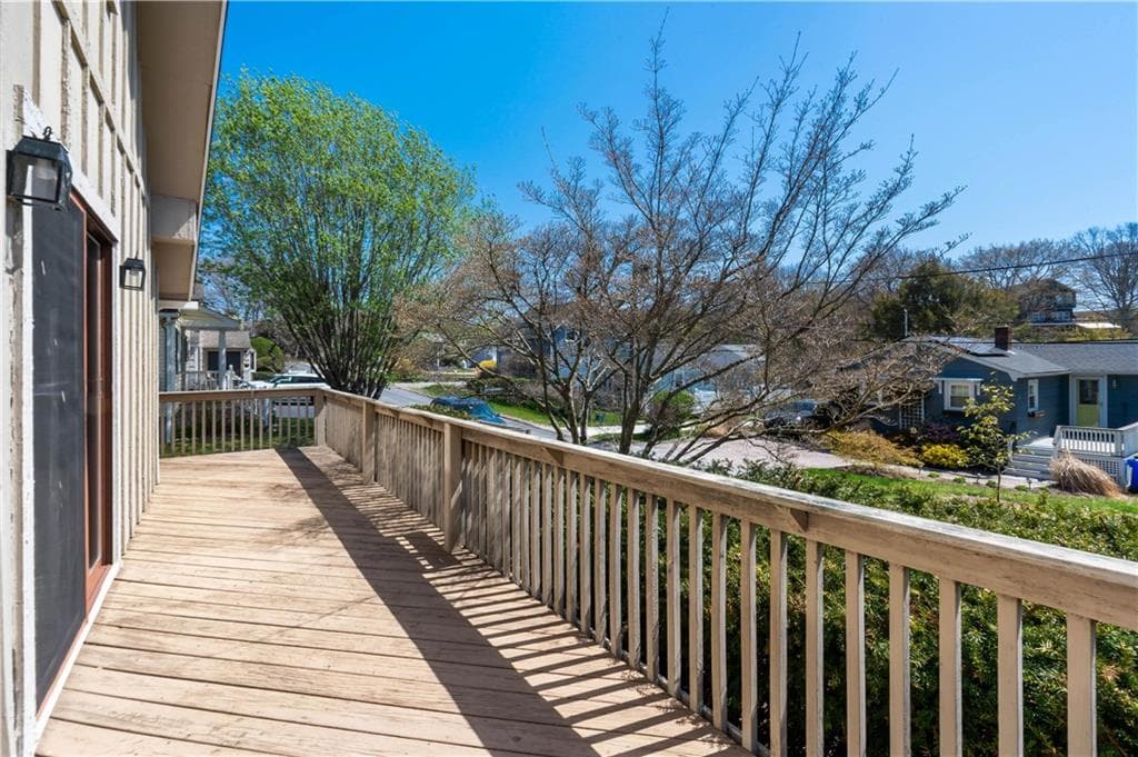 Single Family Residence at 25 Westside Road, South Kingstown, photo 21 of 39