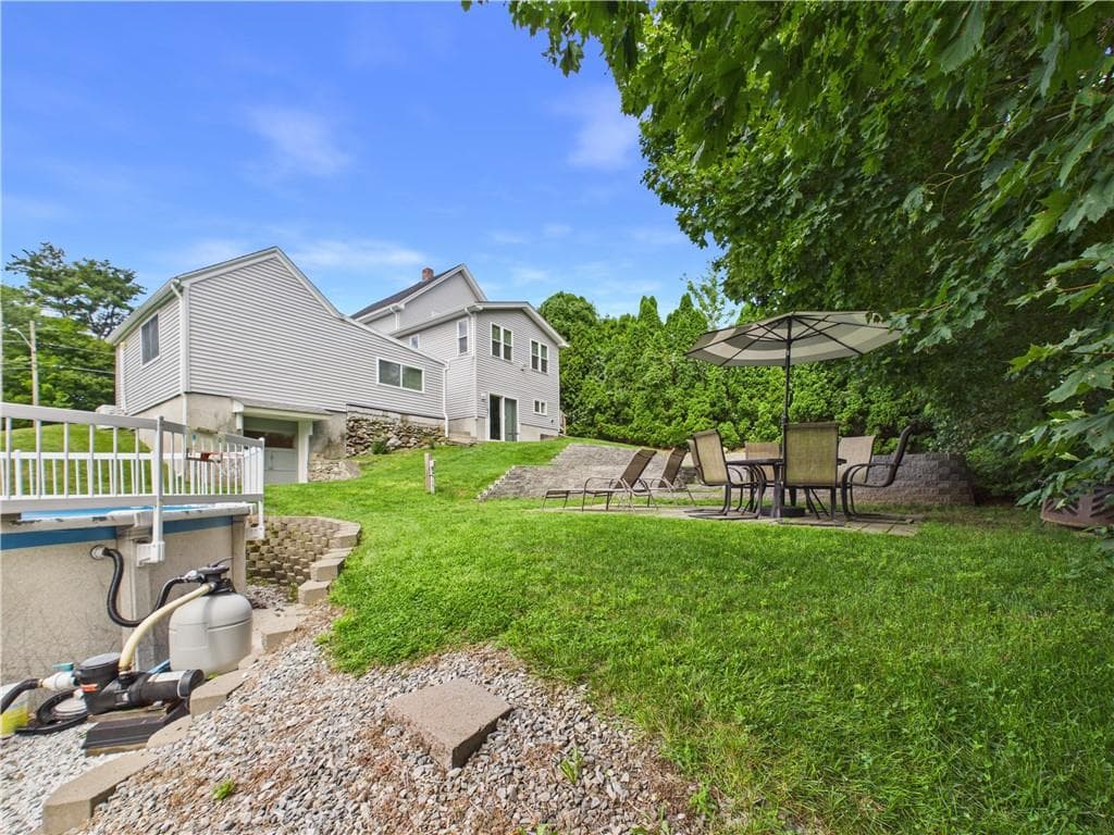 Single Family Residence at 36 Bellevue Avenue, North Smithfield, photo 5 of 42