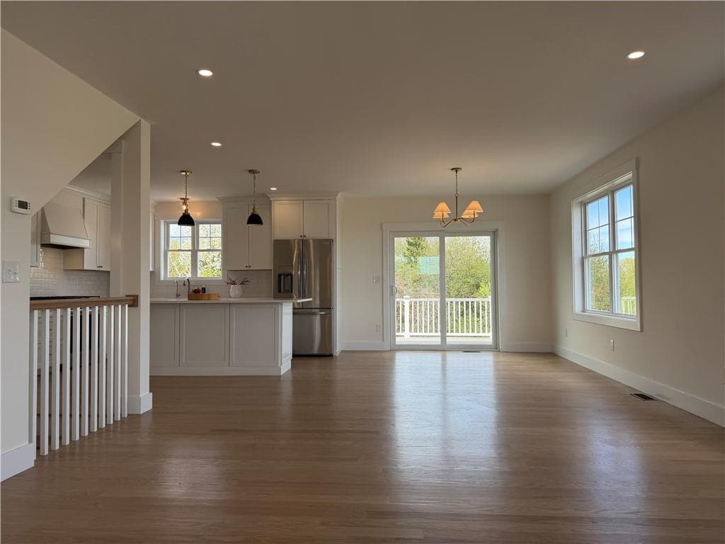 27 Massasoit Avenue photo 8