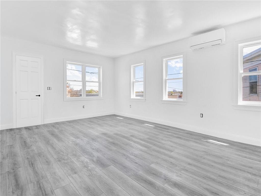 Multi Family at 6 Shafter Street, Providence, photo 5 of 19