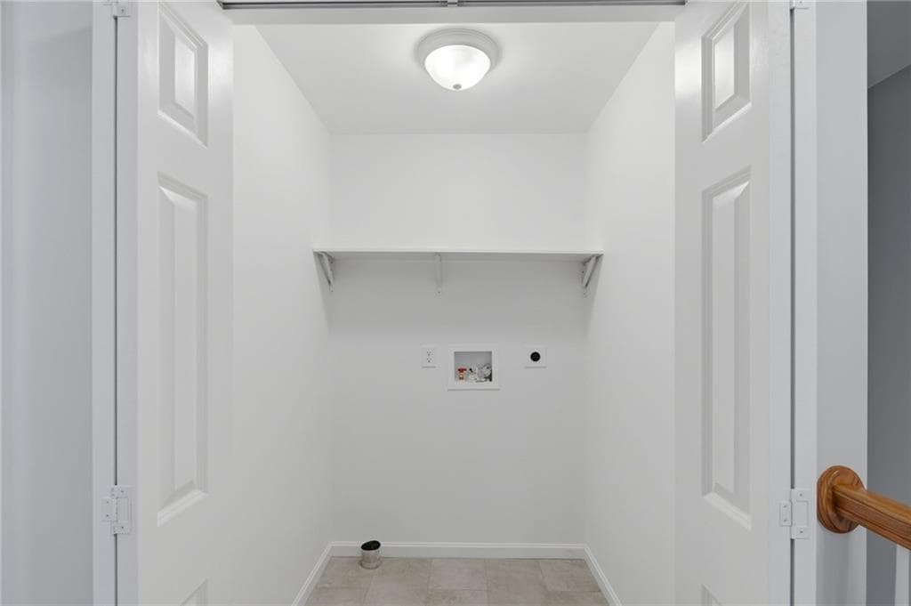 14 Elaine Drive photo 13